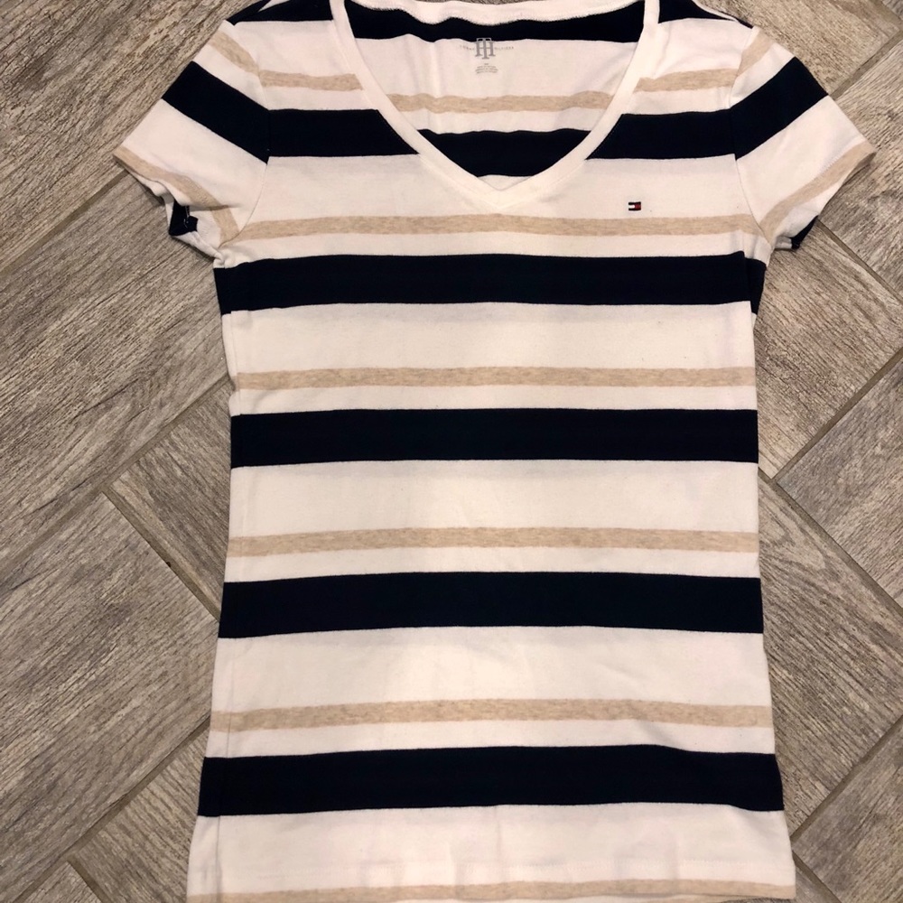 Tommy Hilfiger Women’s V-Neck Tee - S